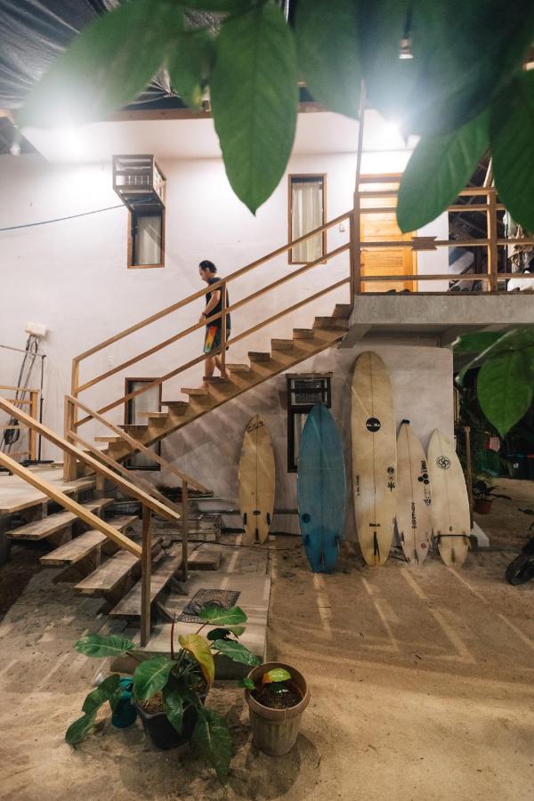 Higala Hostel Siargao ゼネラル・ルナ エクステリア 写真